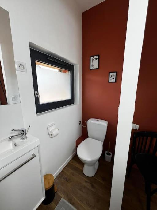 La Maison Des Voyageurs Avec Grand Parking Prive -Calme Et Serenite Chevincourt Kültér fotó